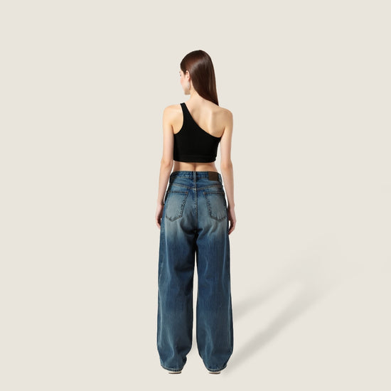 Women's Loose Vintage Washed Wide Leg Jeans with Braided Belt Included A10173