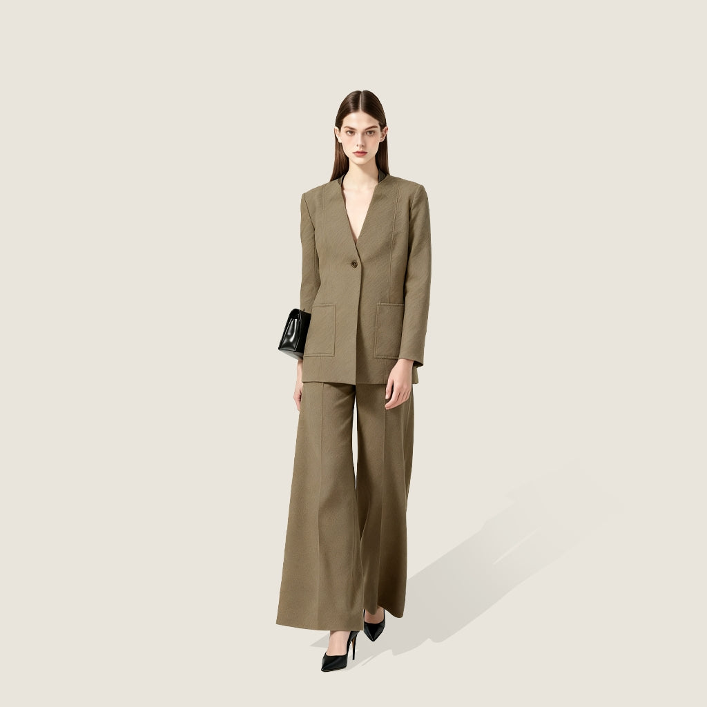 V-Neck Wool Blazer A10417