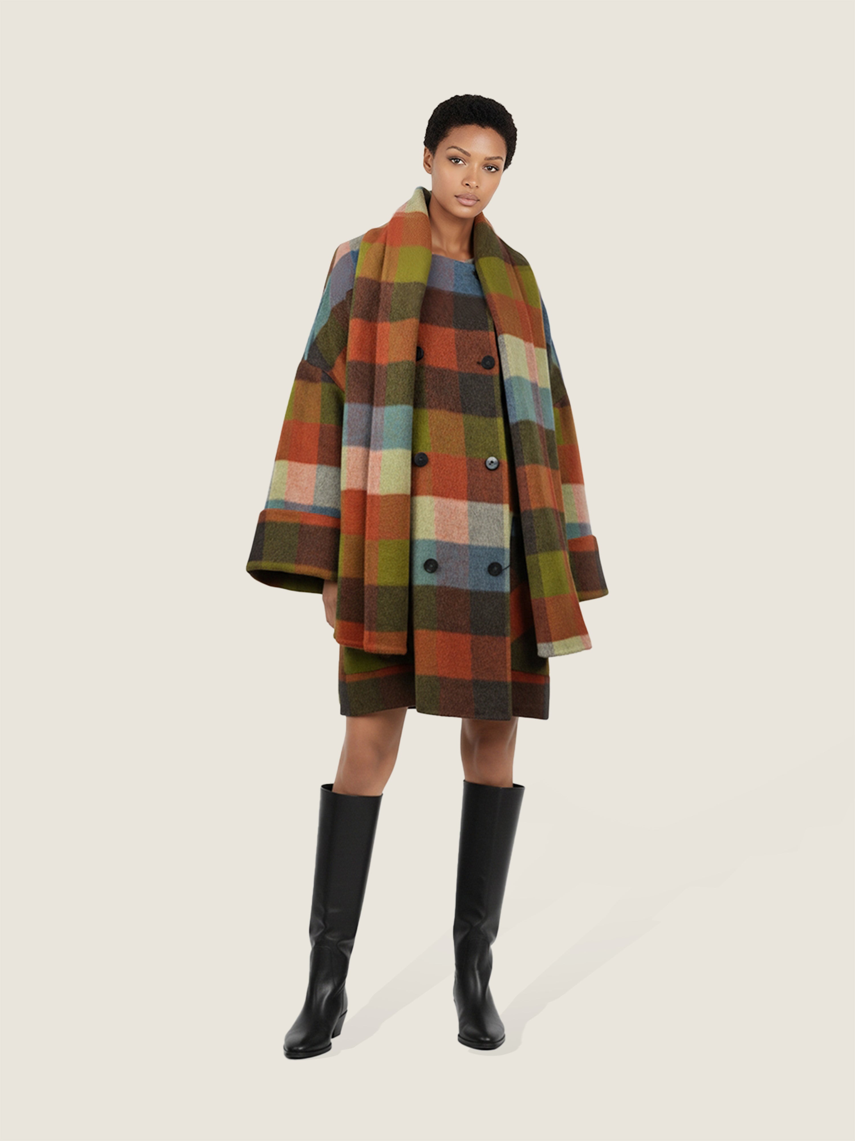 Check Coat with Scarf M31N