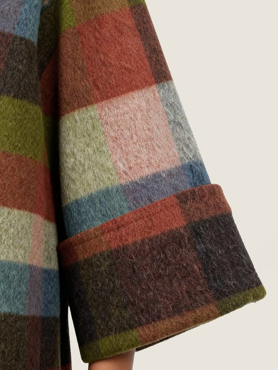 Check Coat with Scarf M31N