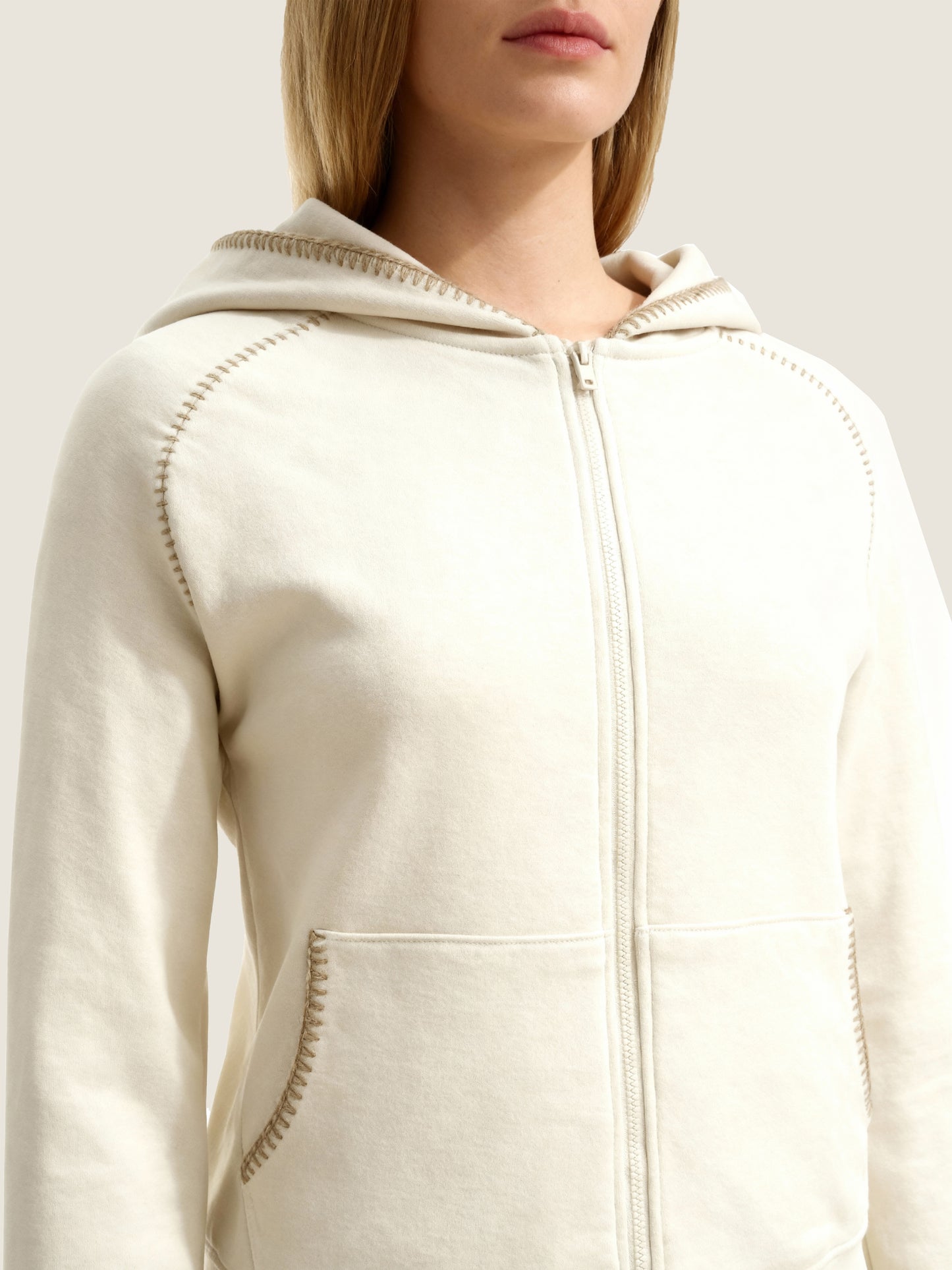 Stitch-Detail Zip Hoodie & Wide-Leg Pants Set M31N