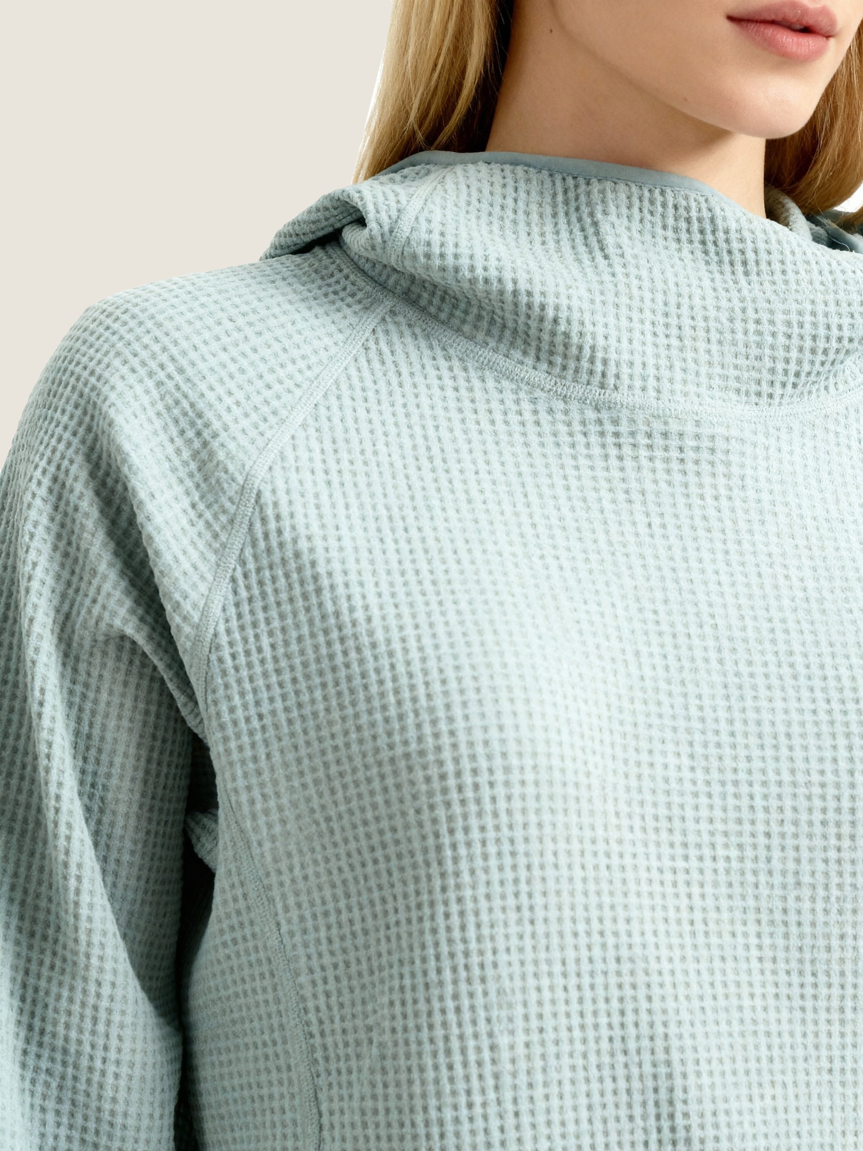 Waffle-Knit Hooded Sweatshirt M31N