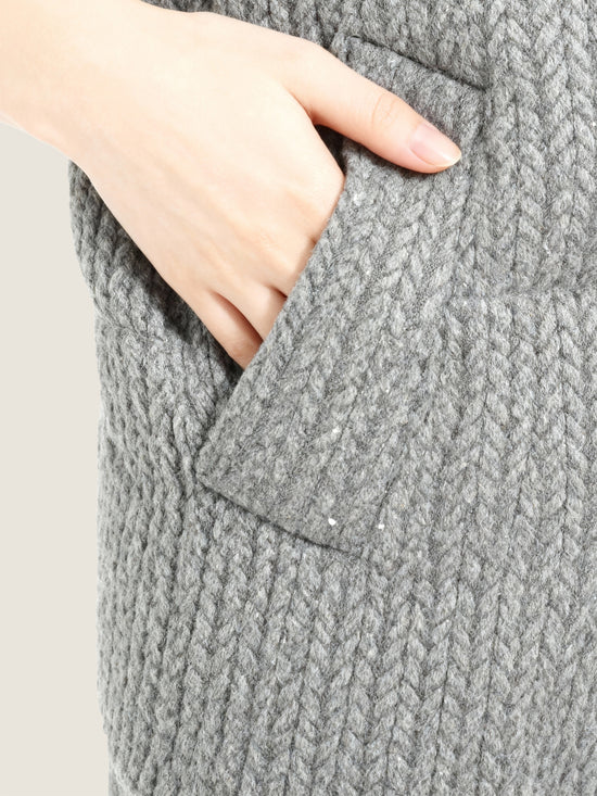 Cream Herringbone Down Vest M31N