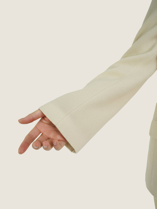 Structured Worsted Wool Jacket with Silk Lining M31N