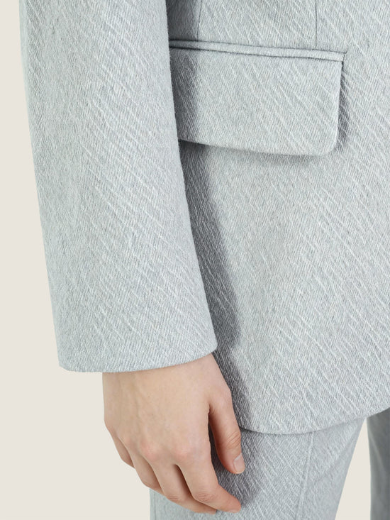 Structured Worsted Wool Jacket with Silk Lining M31N