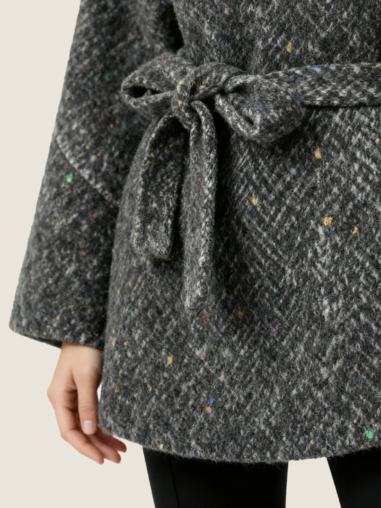 Textured Wrap Coat M31N