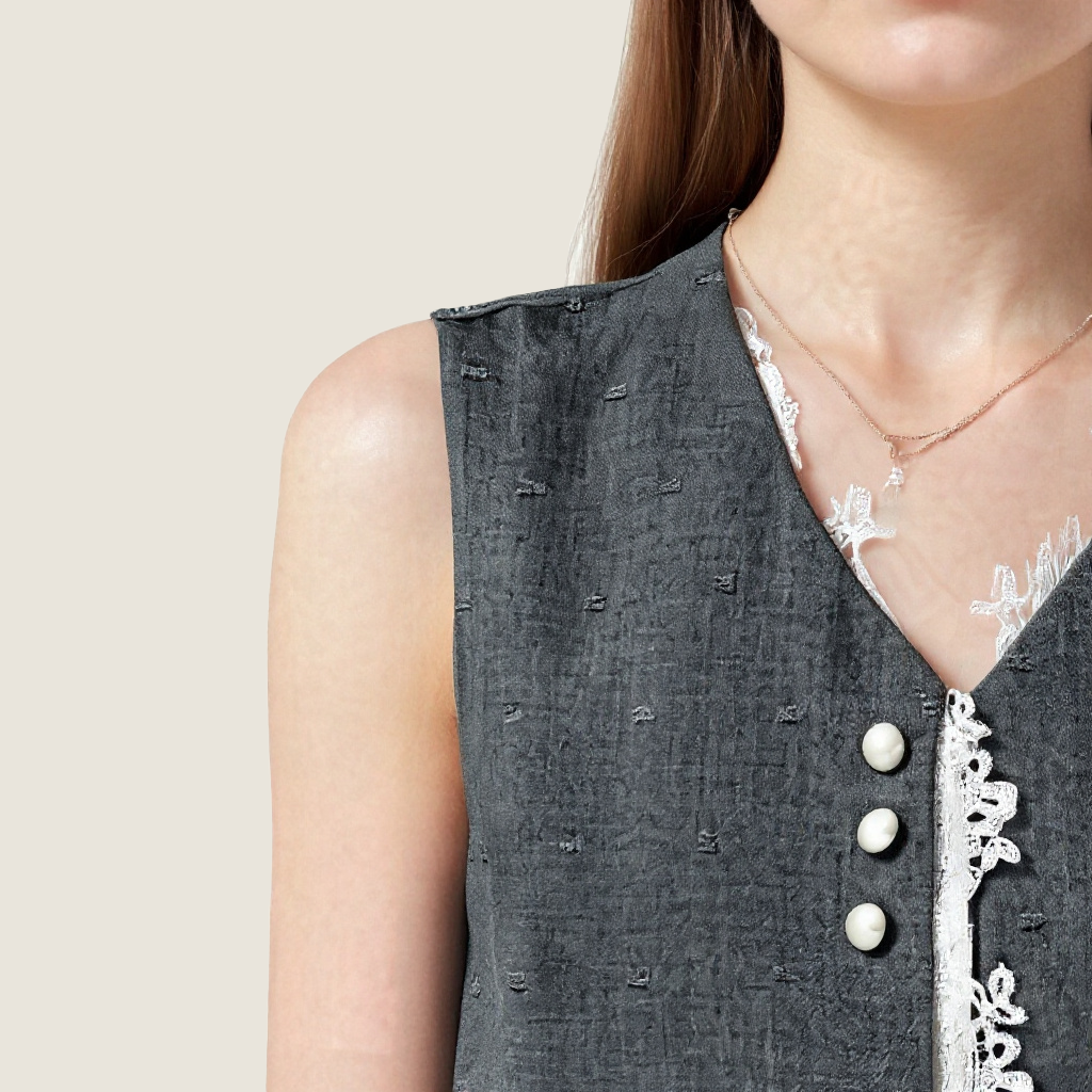 Women's Elegant Pearl Button Vest A10258