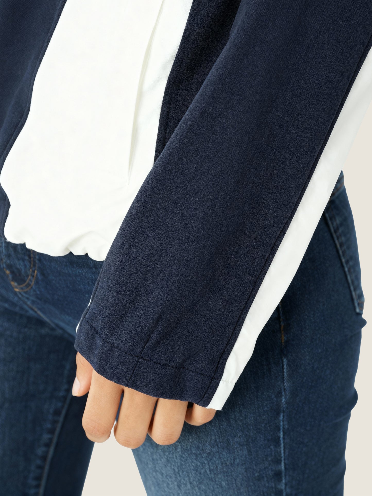 Layered Contrast Panel Jacket M31N