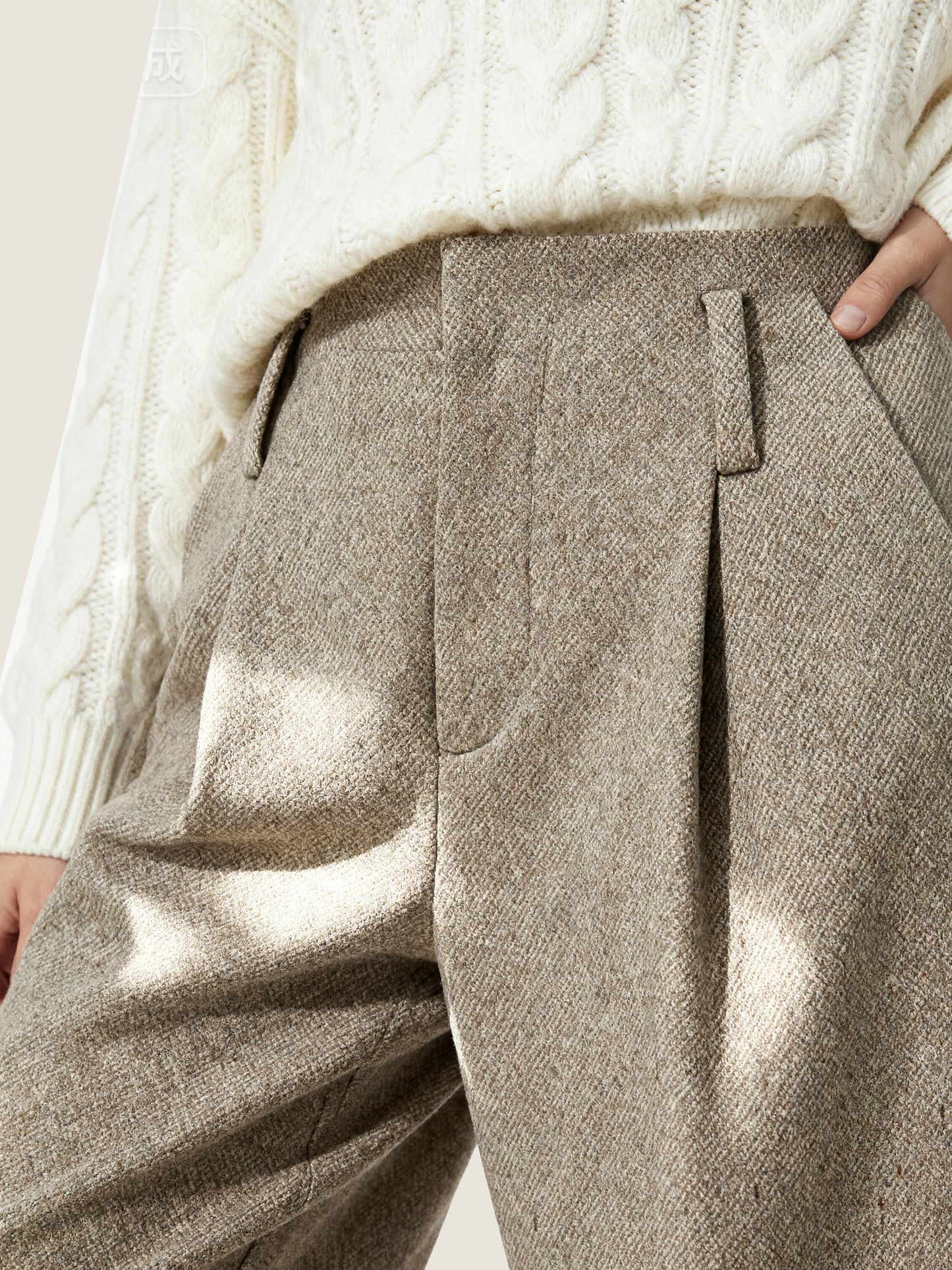 Structured  Barrel Pants