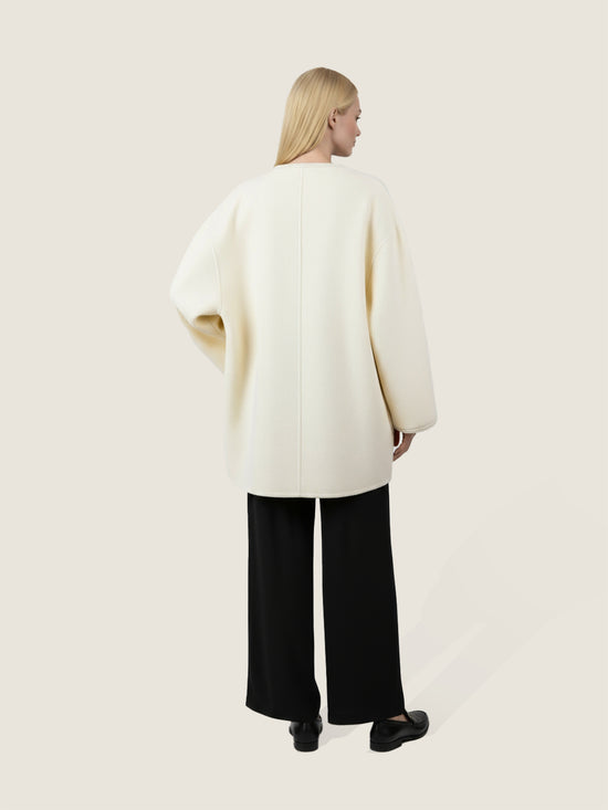 Asymmetric Wool Coat M31N