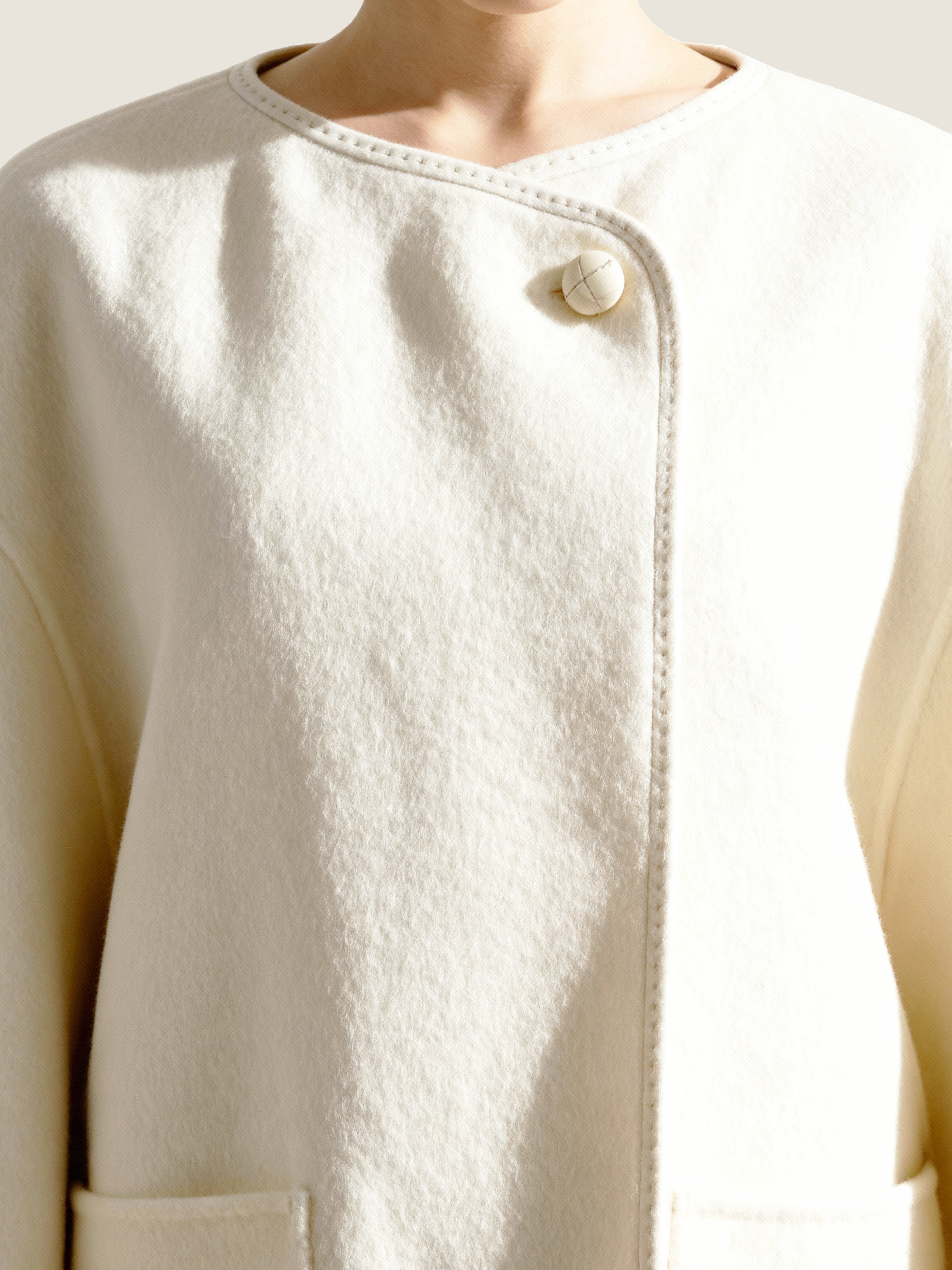 Asymmetric Wool Coat M31N