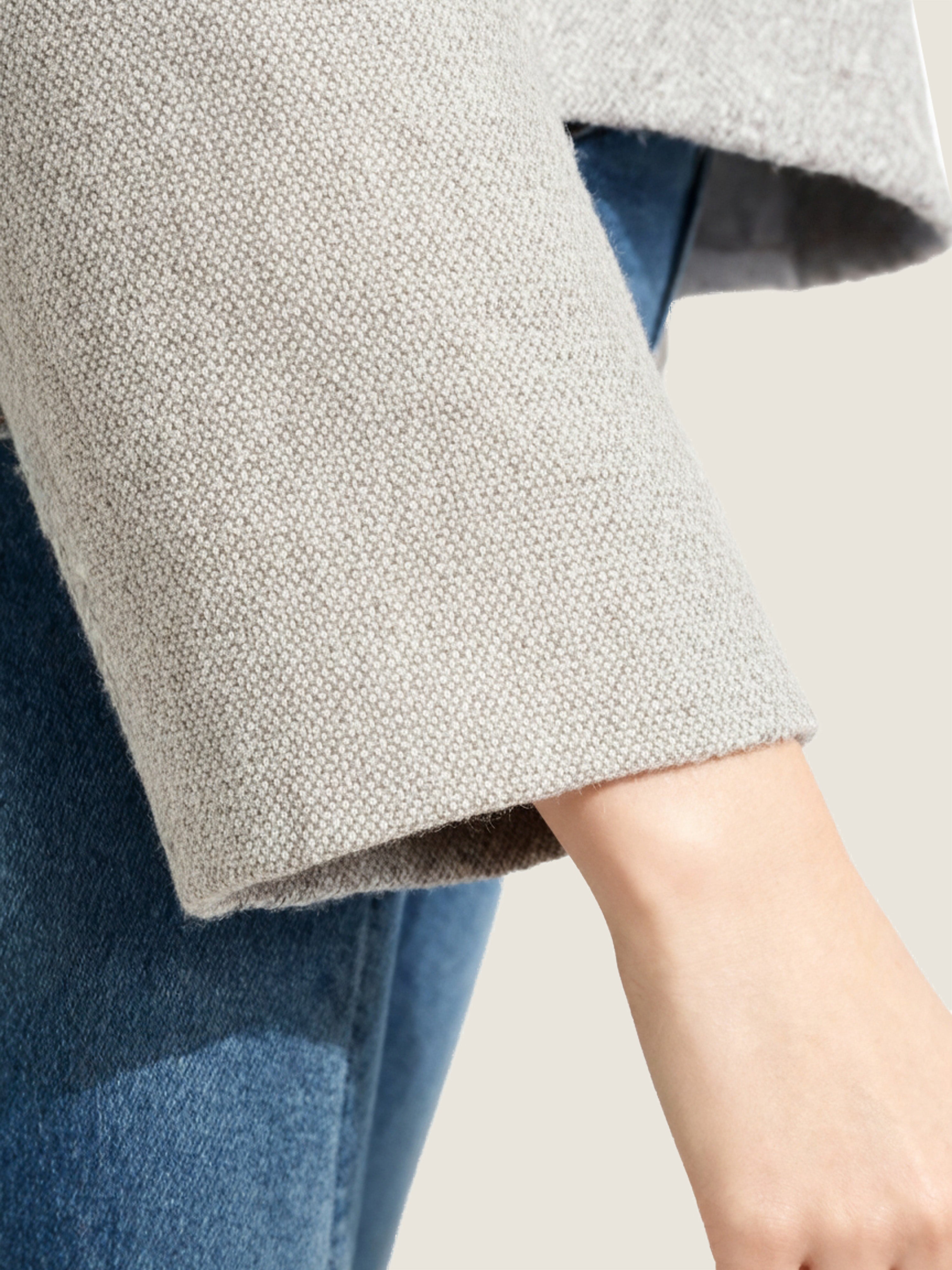 Structured Suit V Neck Jacket M31N