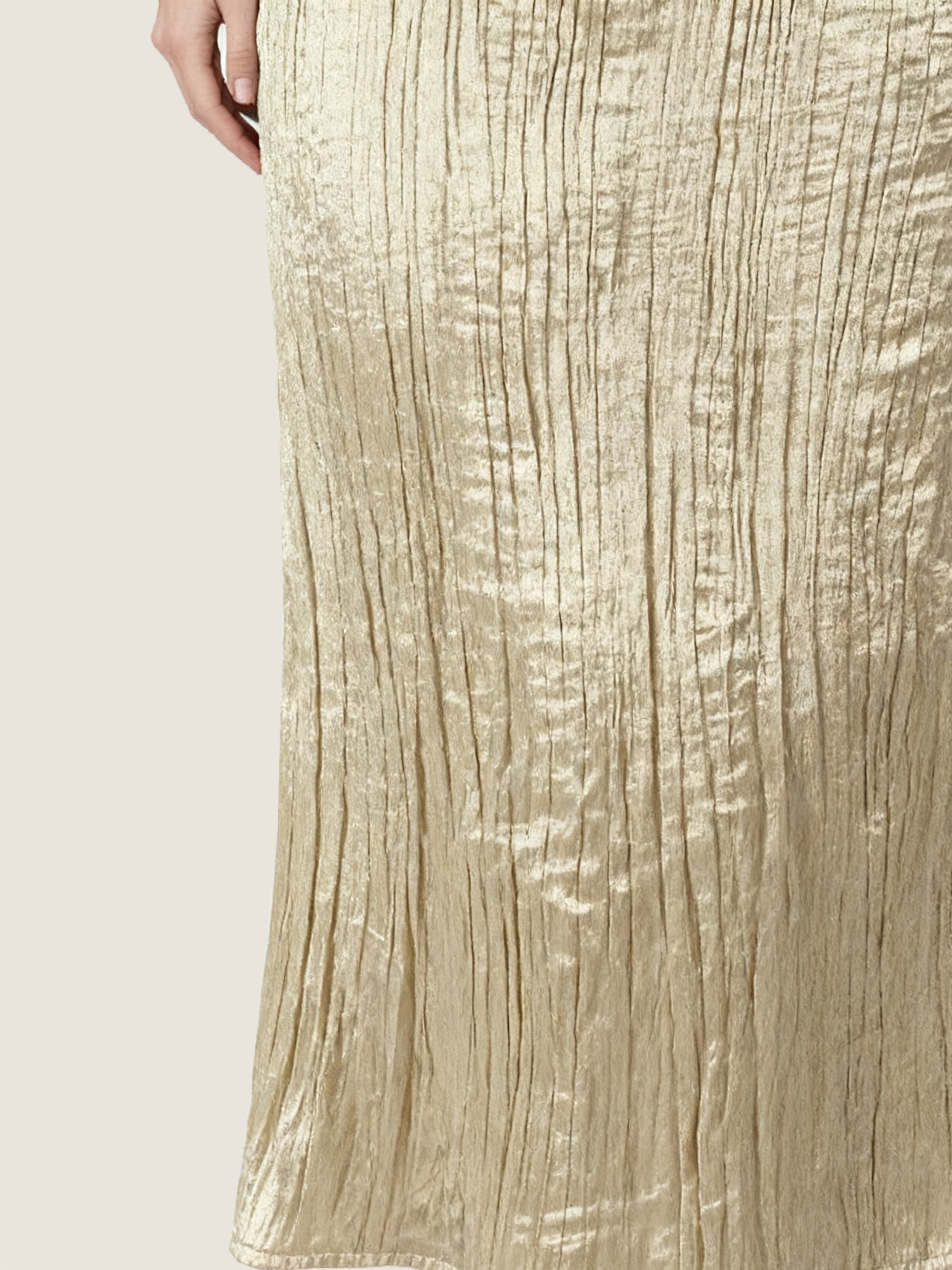 Plissé Gold Vest and Maxi Skirt Set M31N