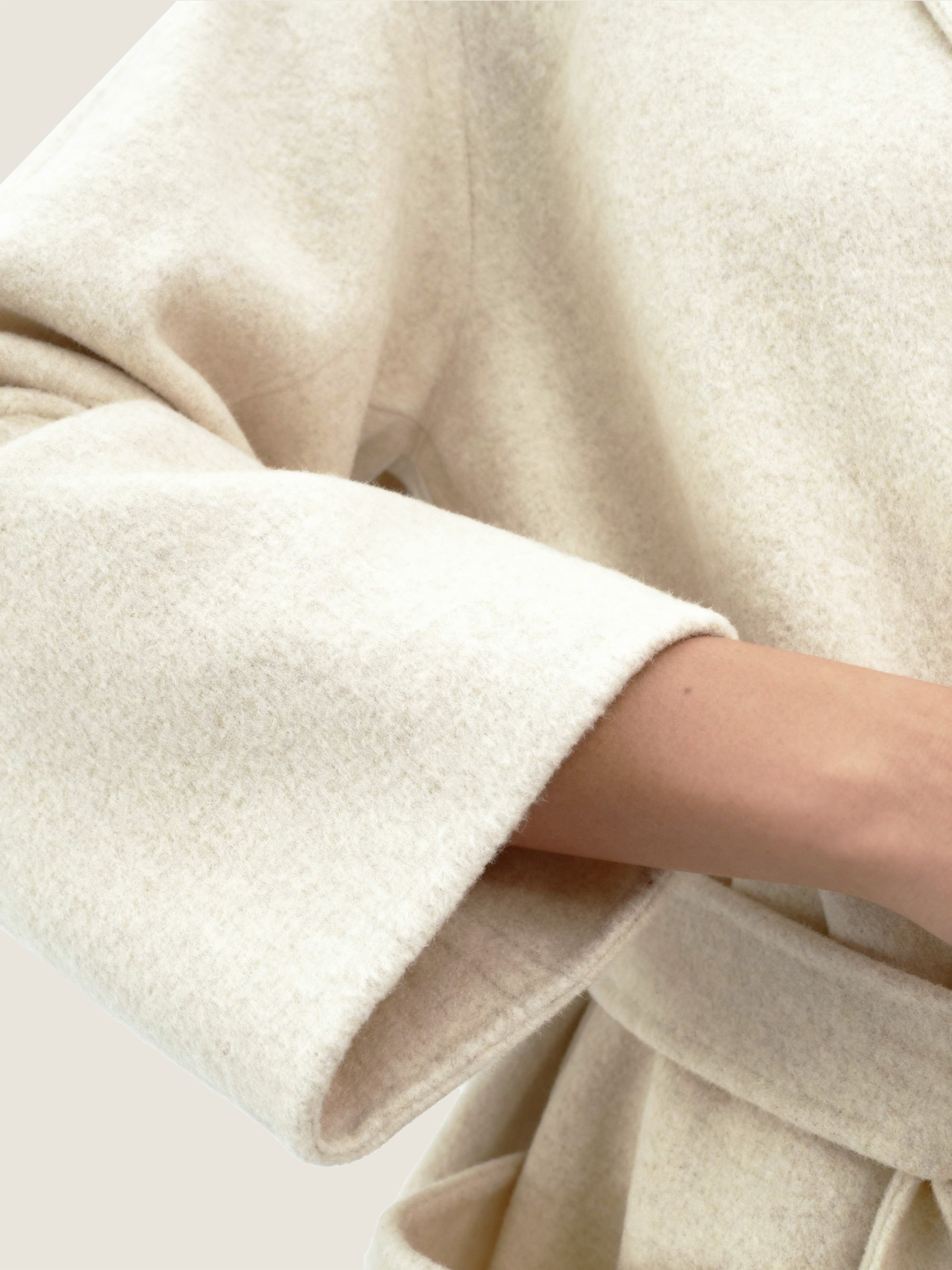 Cream Wool Belted Overcoat M31N